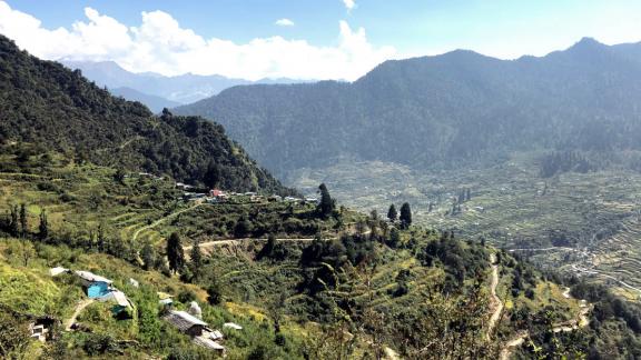 The road from Helang has paved new ways for our prosperity.